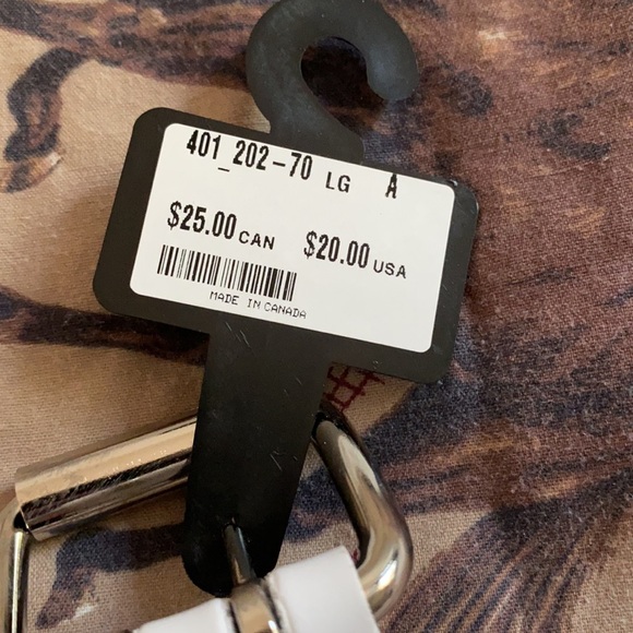 I am selling an Aldo belt. - Picture 2 of 3